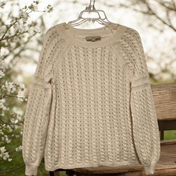 LOFT Sweaters - S💥LOFT Ivory Cream Knit Sweater